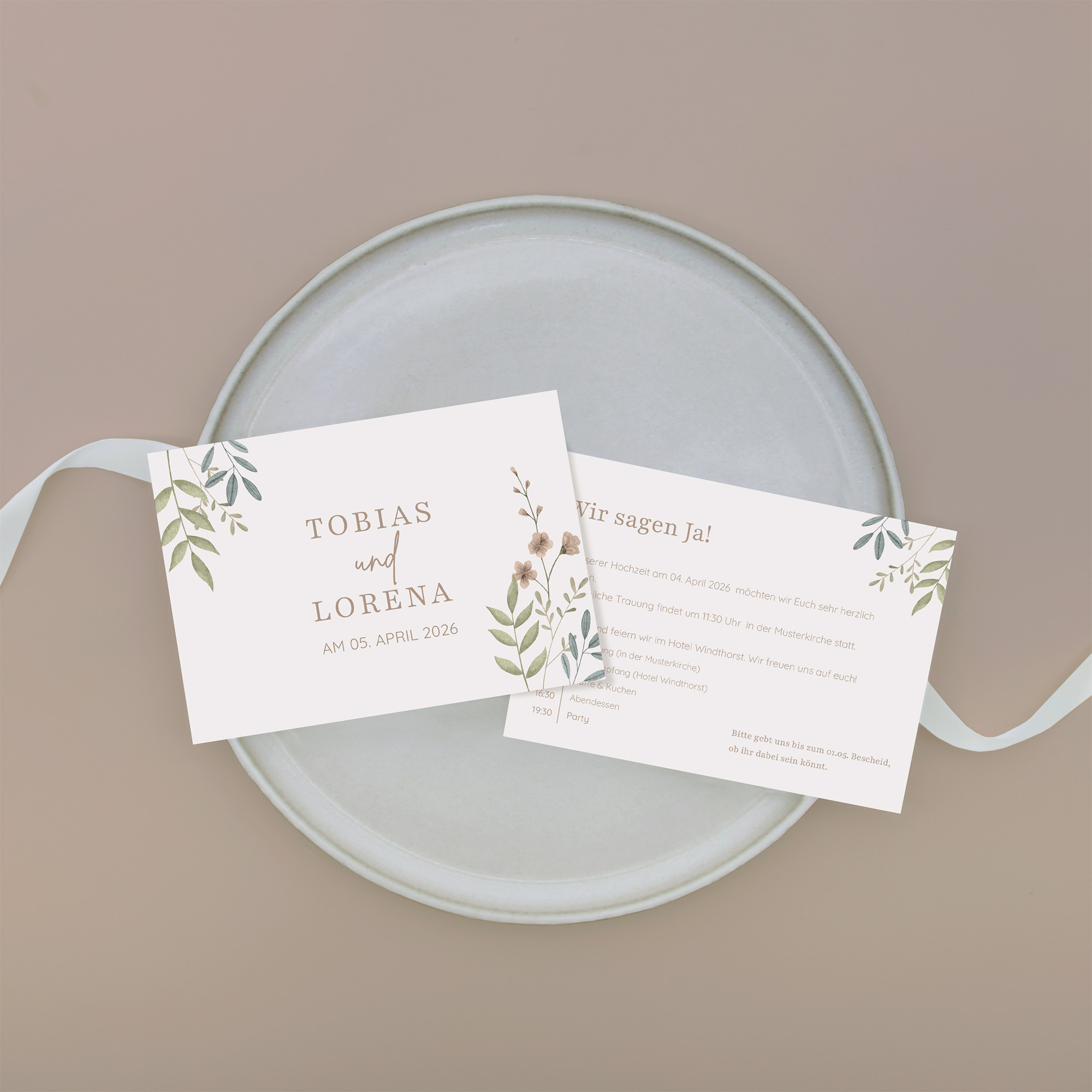 Postkarte DIN A6 im Querformat - Boho "Soft Leaves"