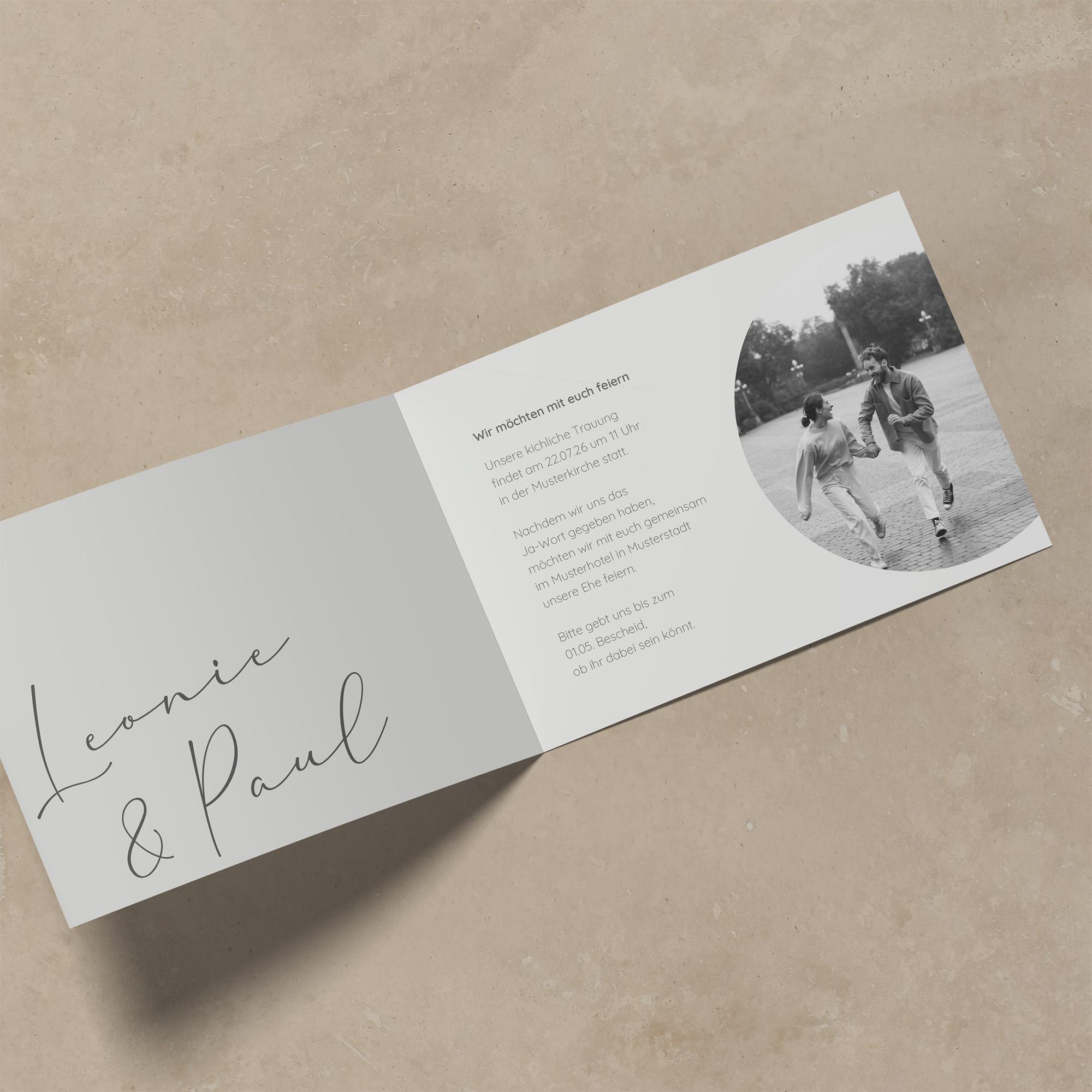 Klappkarte DIN A6 im Querformat - Minimalistisch "Paris"