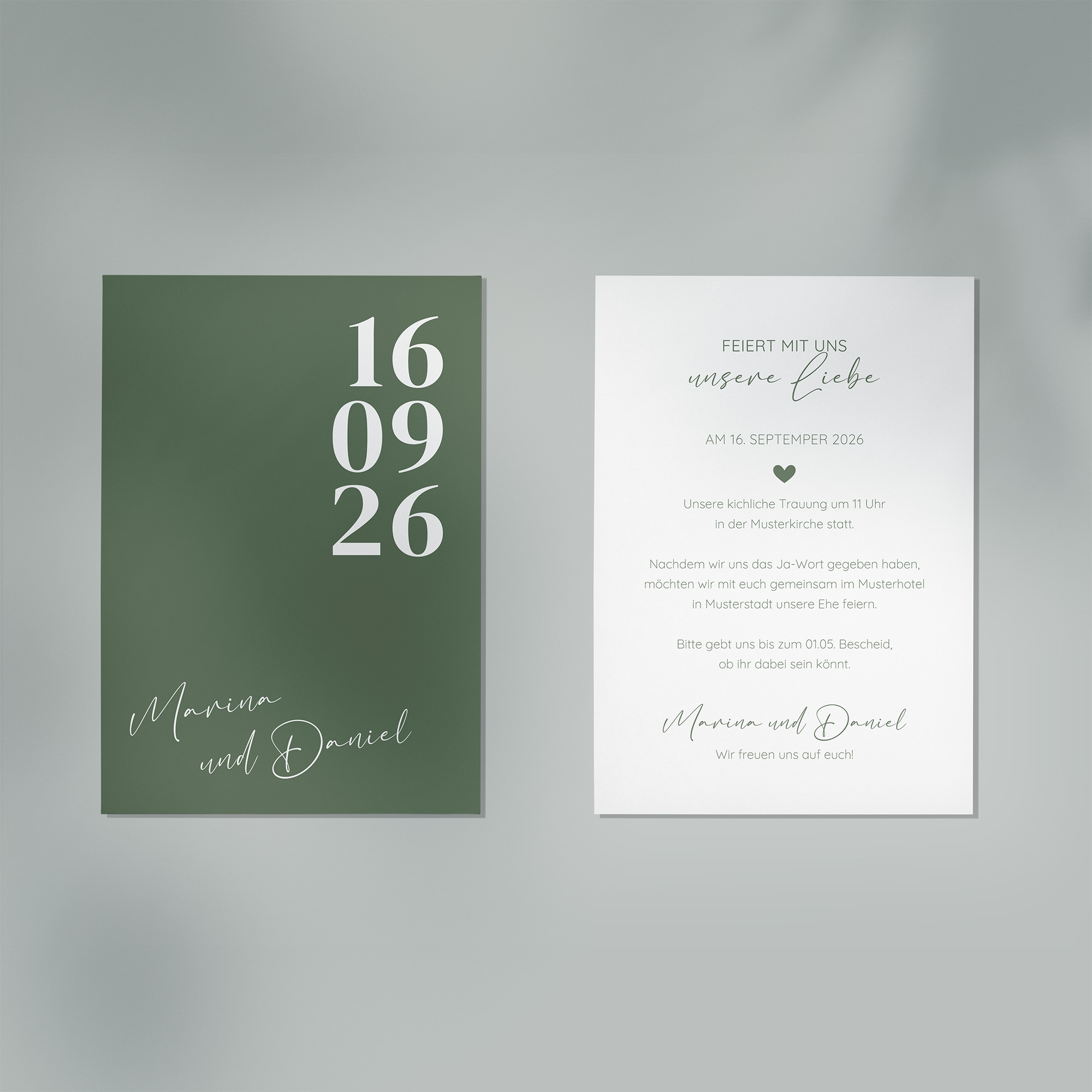 Postkarte DIN A6 im Hochformat - Minimalistisch "Simply Green"