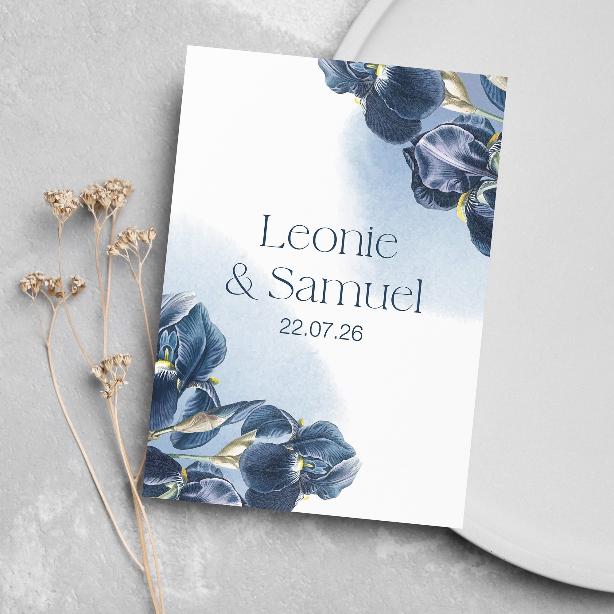 Postkarte DIN A6 im Hochformat - Floral "Blue Petal"