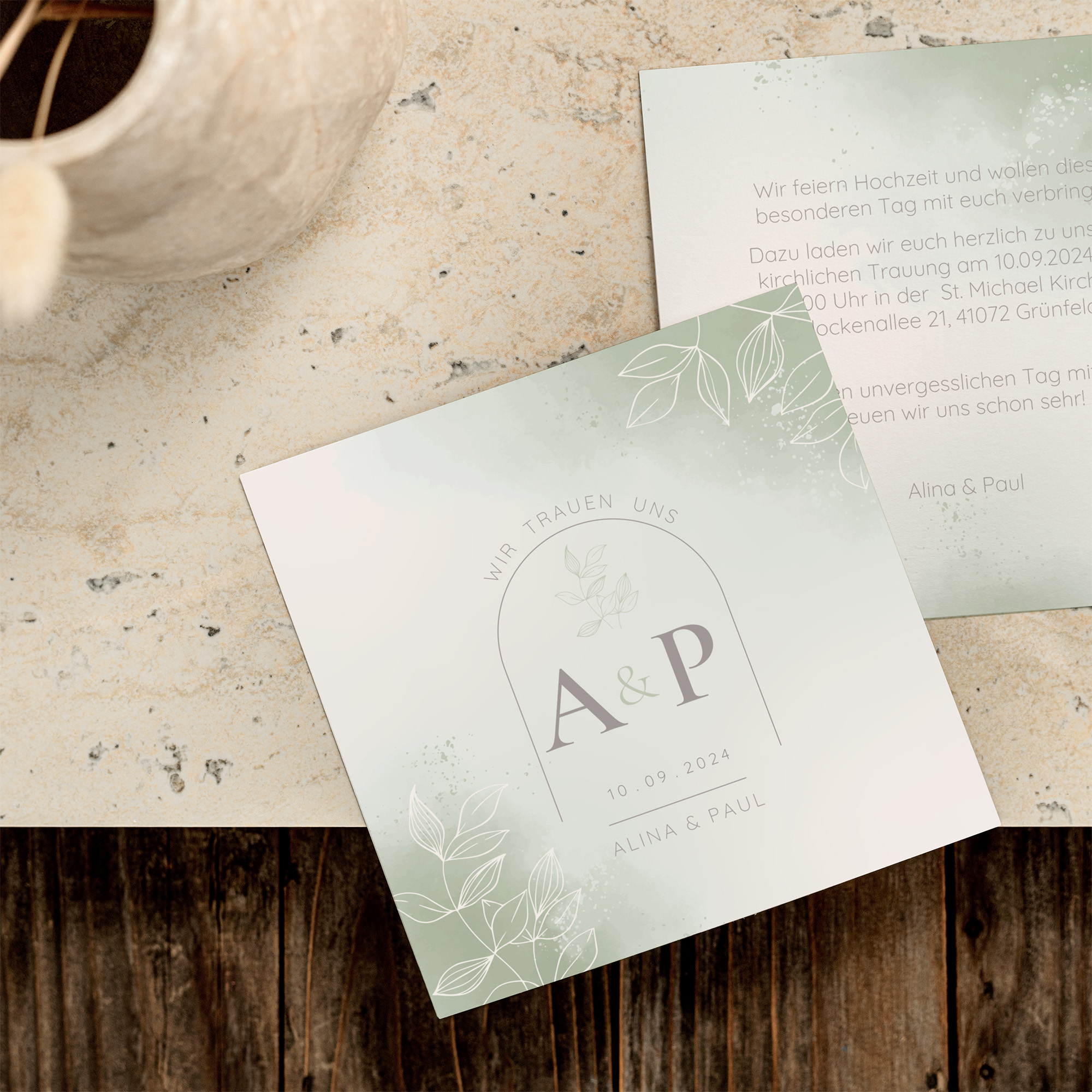 Postkarte Quadrat - Aquarell "faded green"