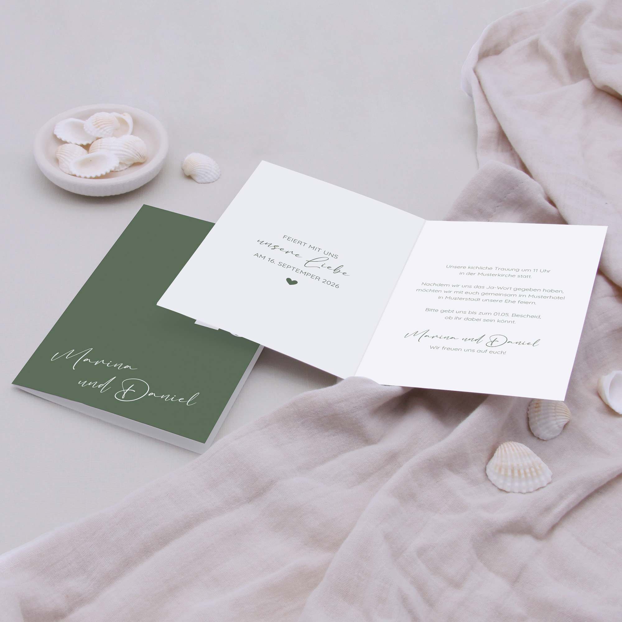 Klappkarte DIN A6 im Hochformat - Minimalistisch "Simply Green"