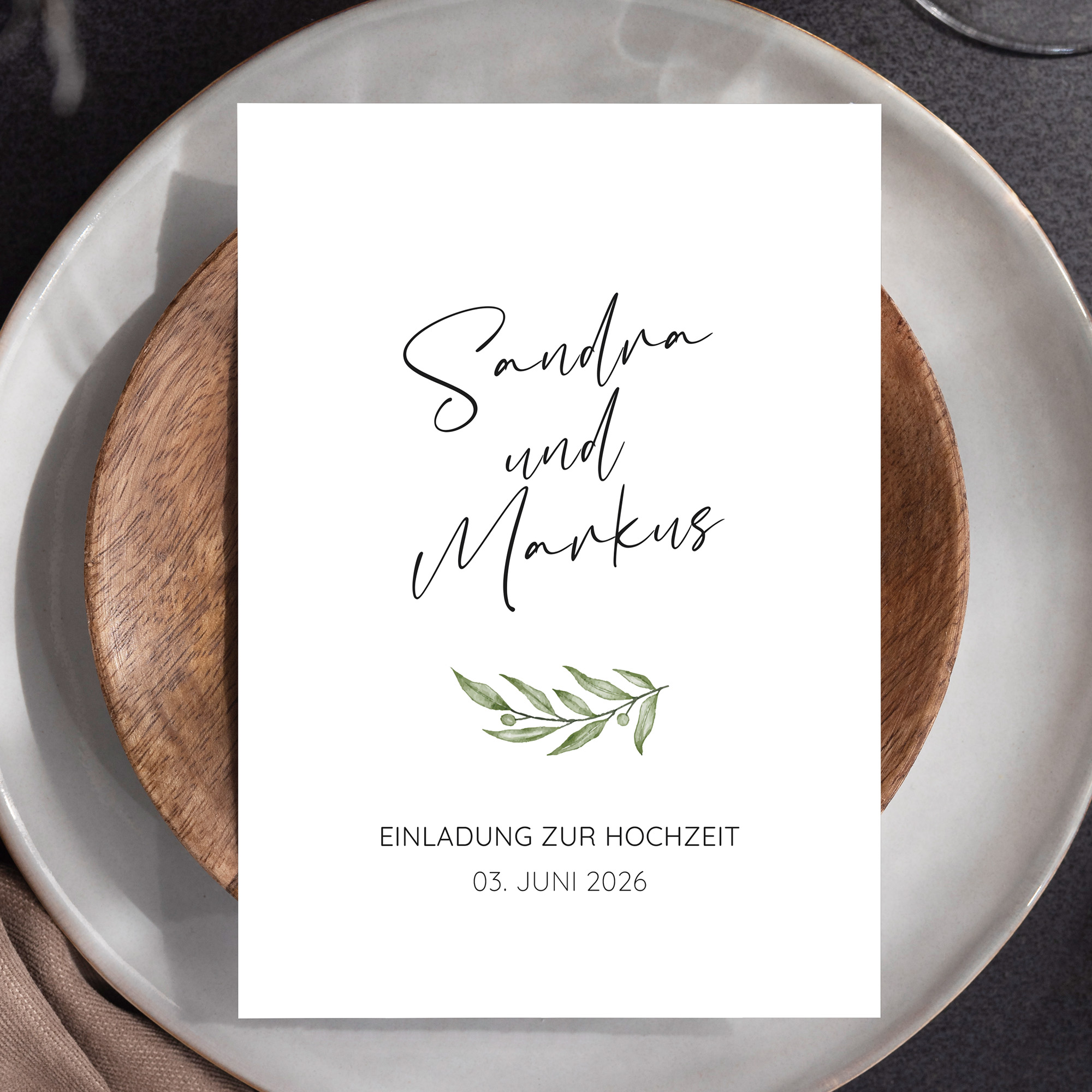 Postkarte DIN A6 im Hochformat - Minimalistisch "Olivetta"