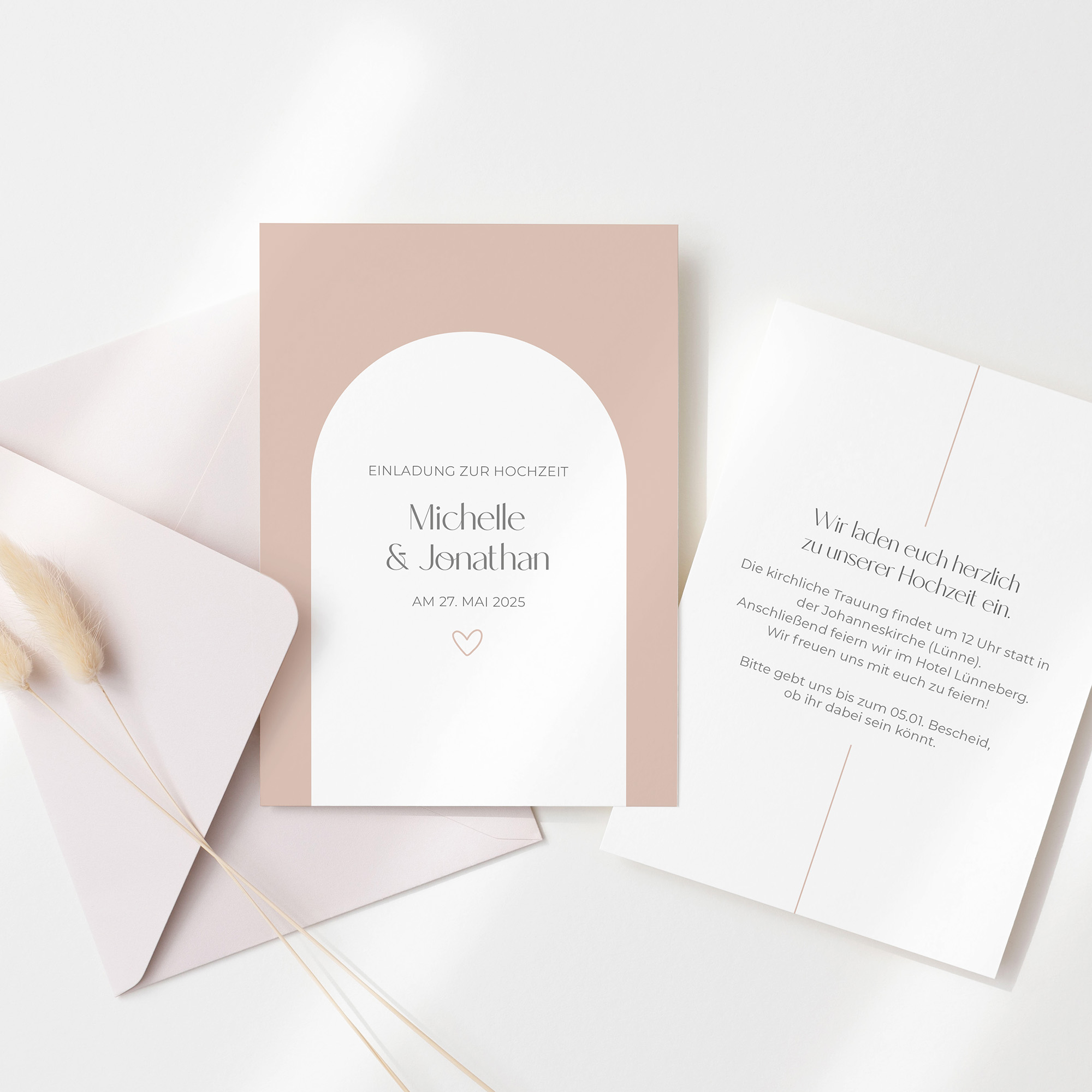 Postkarte DIN A6 im Hochformat - Minimalistisch "Lille"