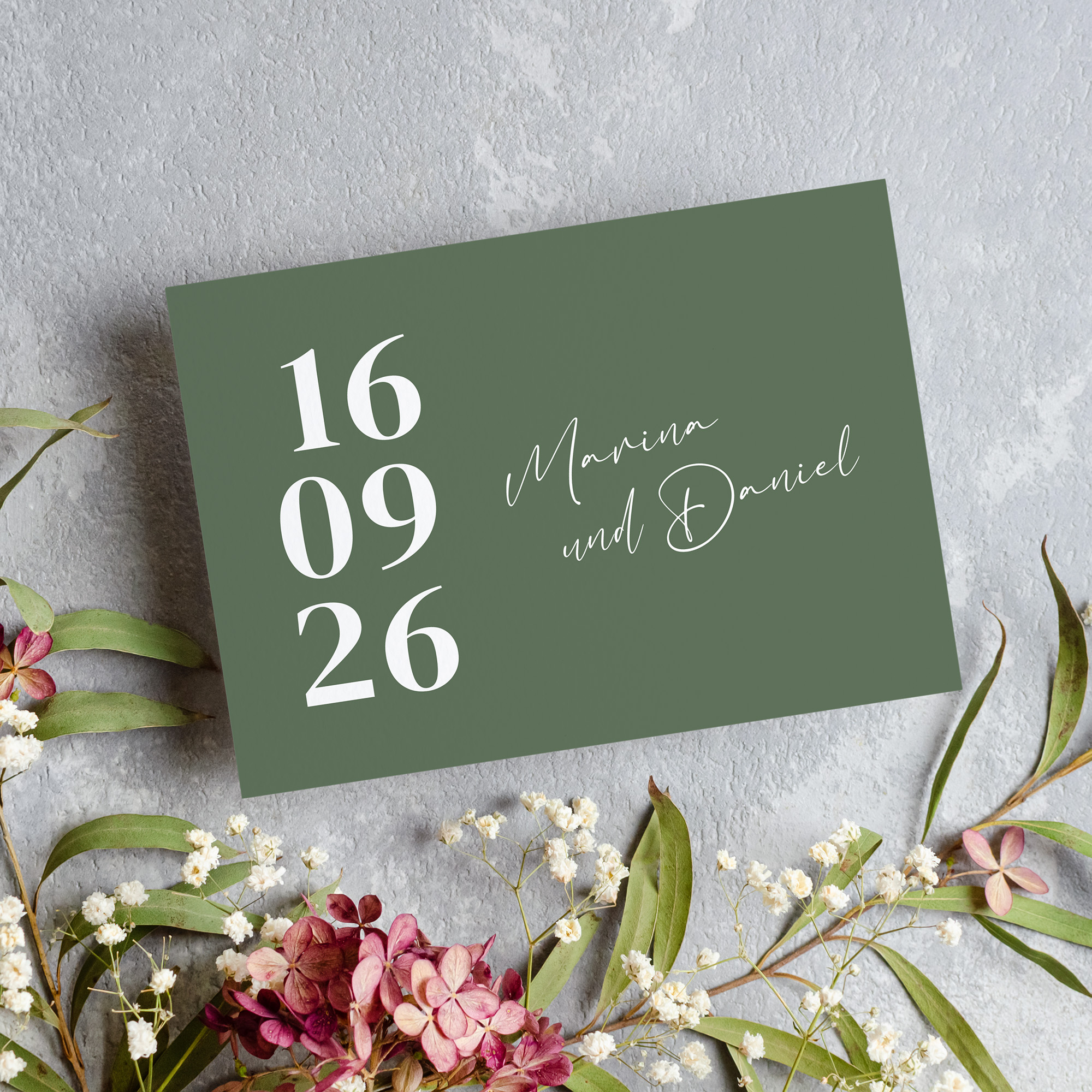 Postkarte DIN A6 im Querformat - Minimalistisch "Simply Green"