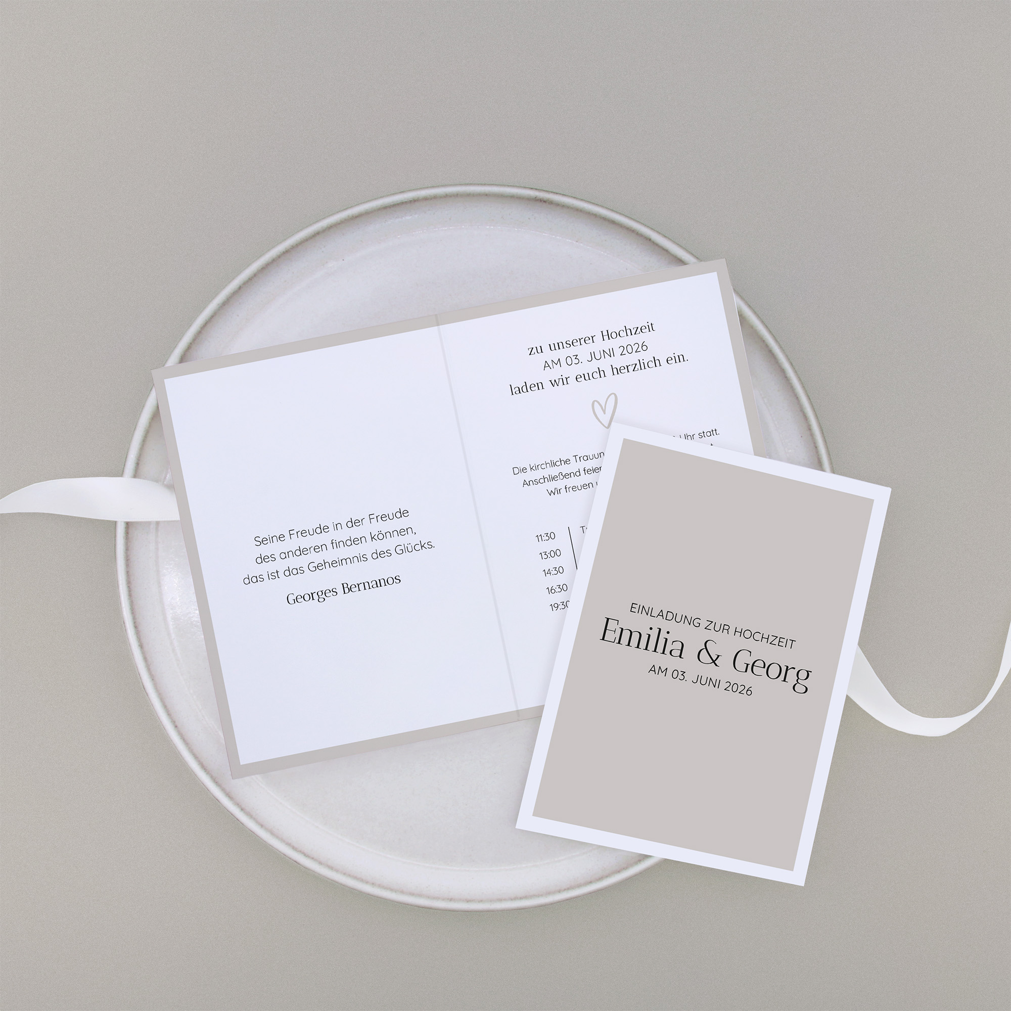 Klappkarte DIN A6 im Hochformat - Minimalistisch "Latte Macchiato"