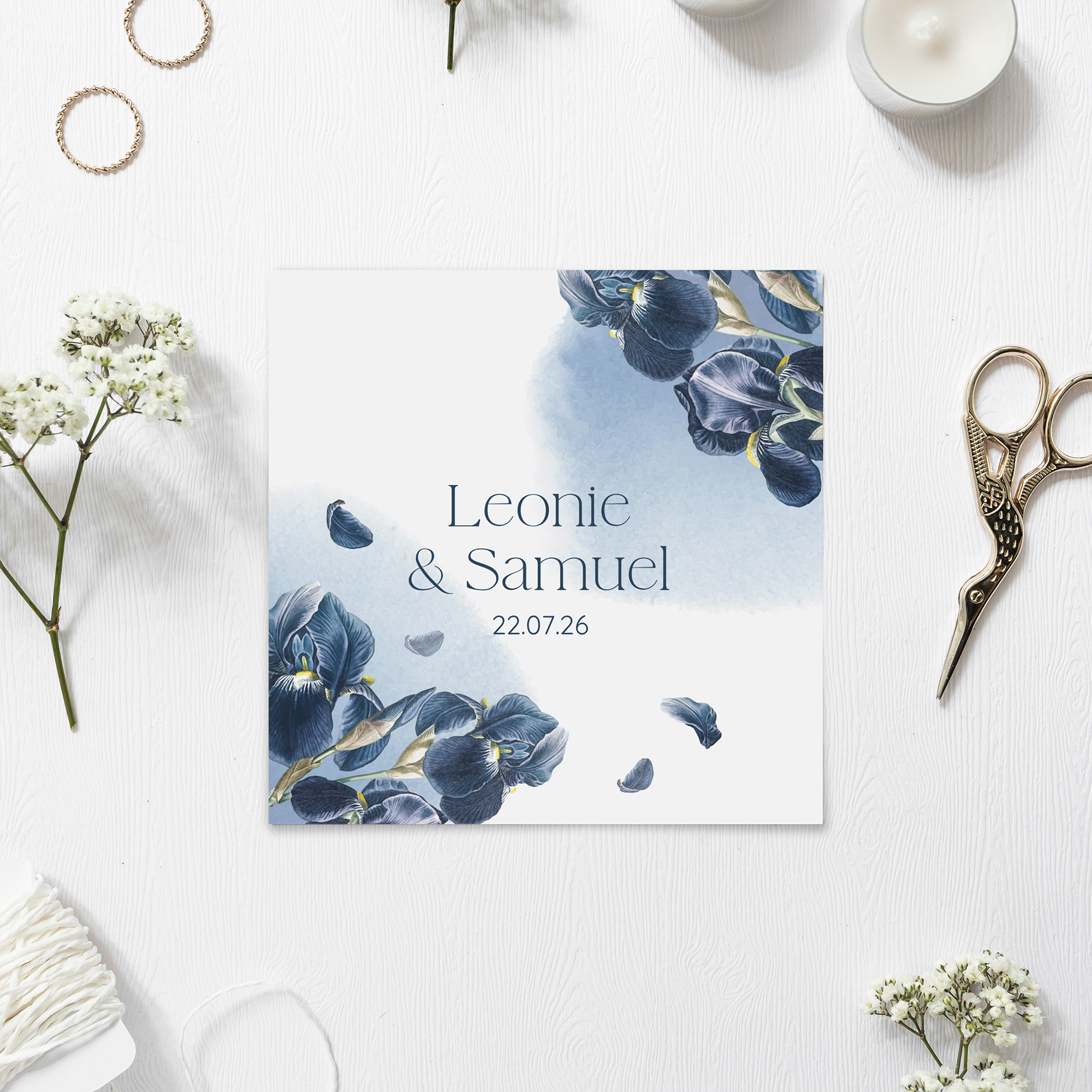 Postkarte Quadrat 148 x 148 mm - Floral "Blue Petal"